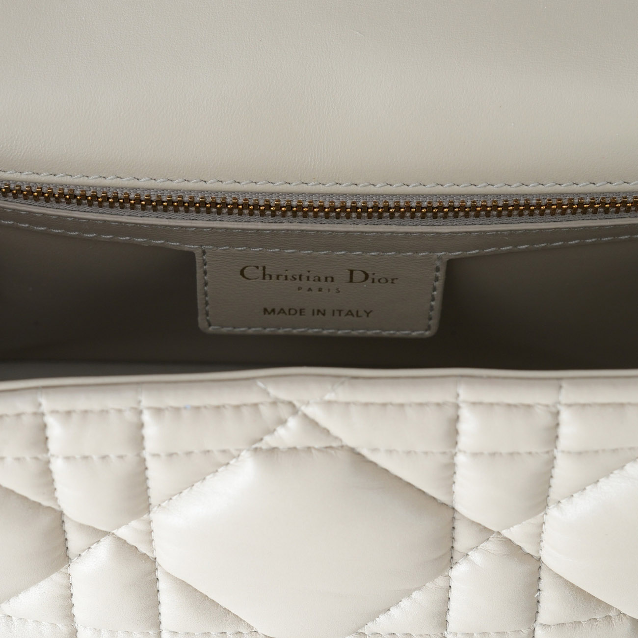 CHRISTIAN DIOR(USED)크리스찬디올 카로 미디움 체인 숄더백